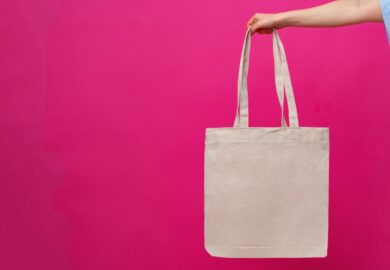Torby z nadrukiem: Jak personalizacja może wyróżnić Twój styl?